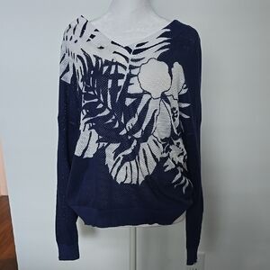 Tommy Bahama Blue and White Floral V-Neck Sweater